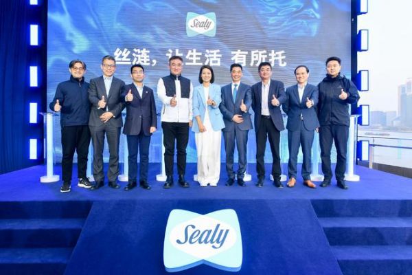 丝涟2024全新品牌升级 携手网球巨星李娜共同唤醒更好的你