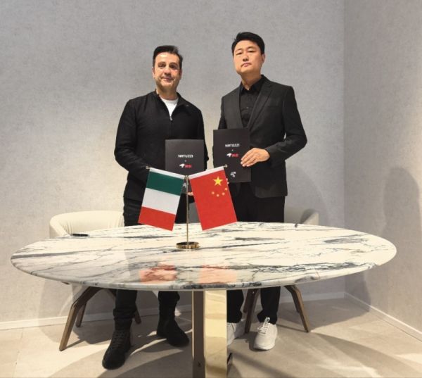 京东与NATUZZI米兰展达成战略合作 加速家具国际化布局