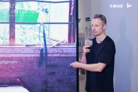 三年陶瓷研究收官，东鹏IW材料美学馆启幕：以“文化可持续”构建设计师材料美学库